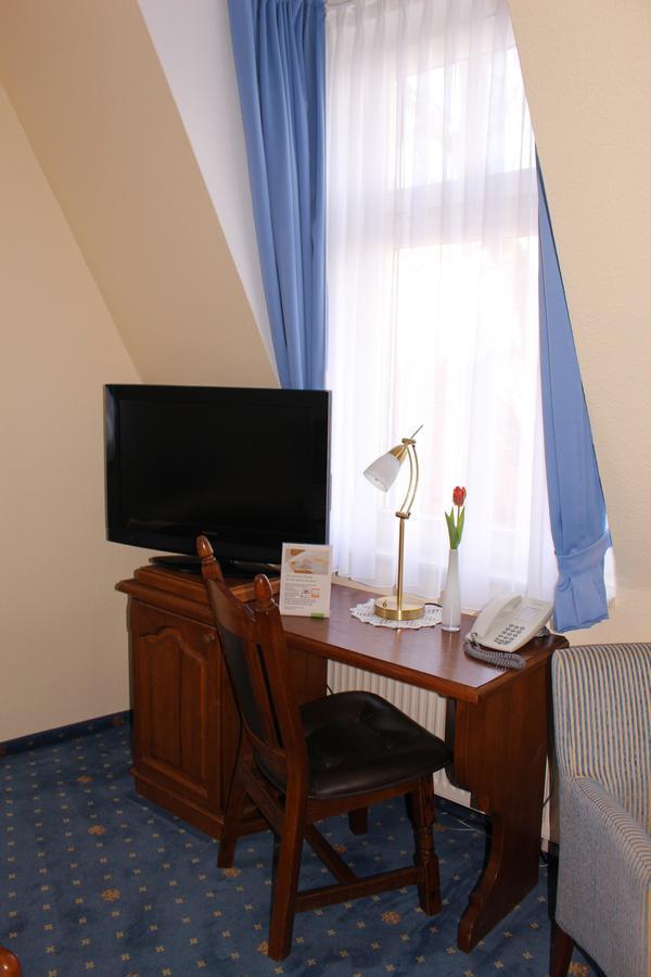 Bed & Breakfast Hotel Muellerhof Caputh Bagian luar foto