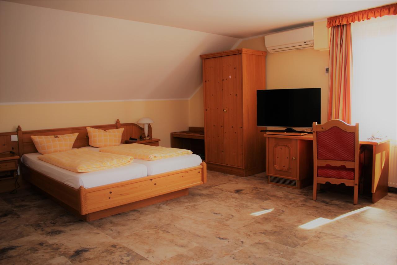 Bed & Breakfast Hotel Muellerhof Caputh Bagian luar foto