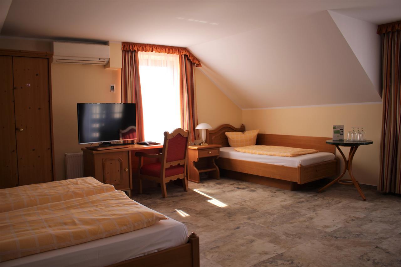 Bed & Breakfast Hotel Muellerhof Caputh Bagian luar foto