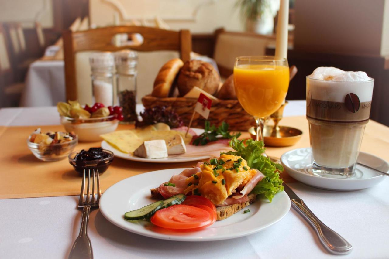 Bed & Breakfast Hotel Muellerhof Caputh Bagian luar foto