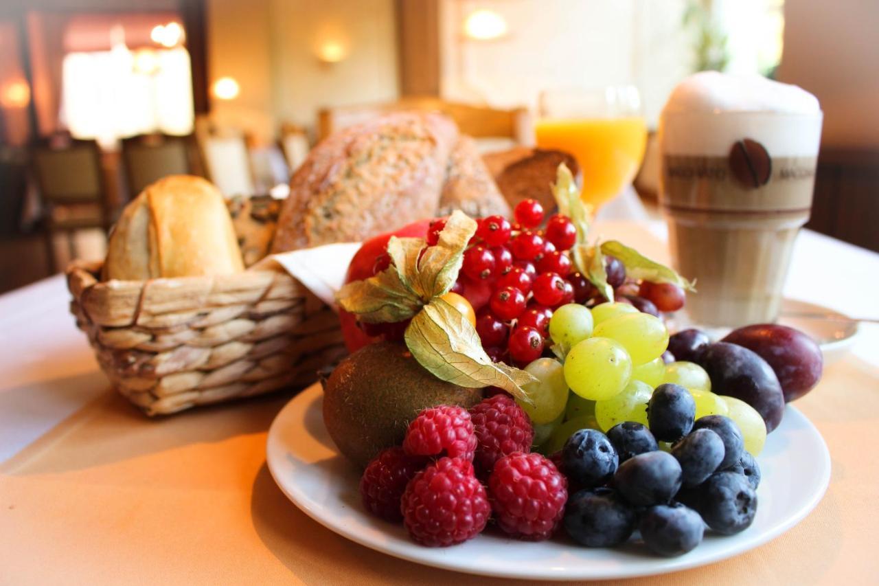 Bed & Breakfast Hotel Muellerhof Caputh Bagian luar foto